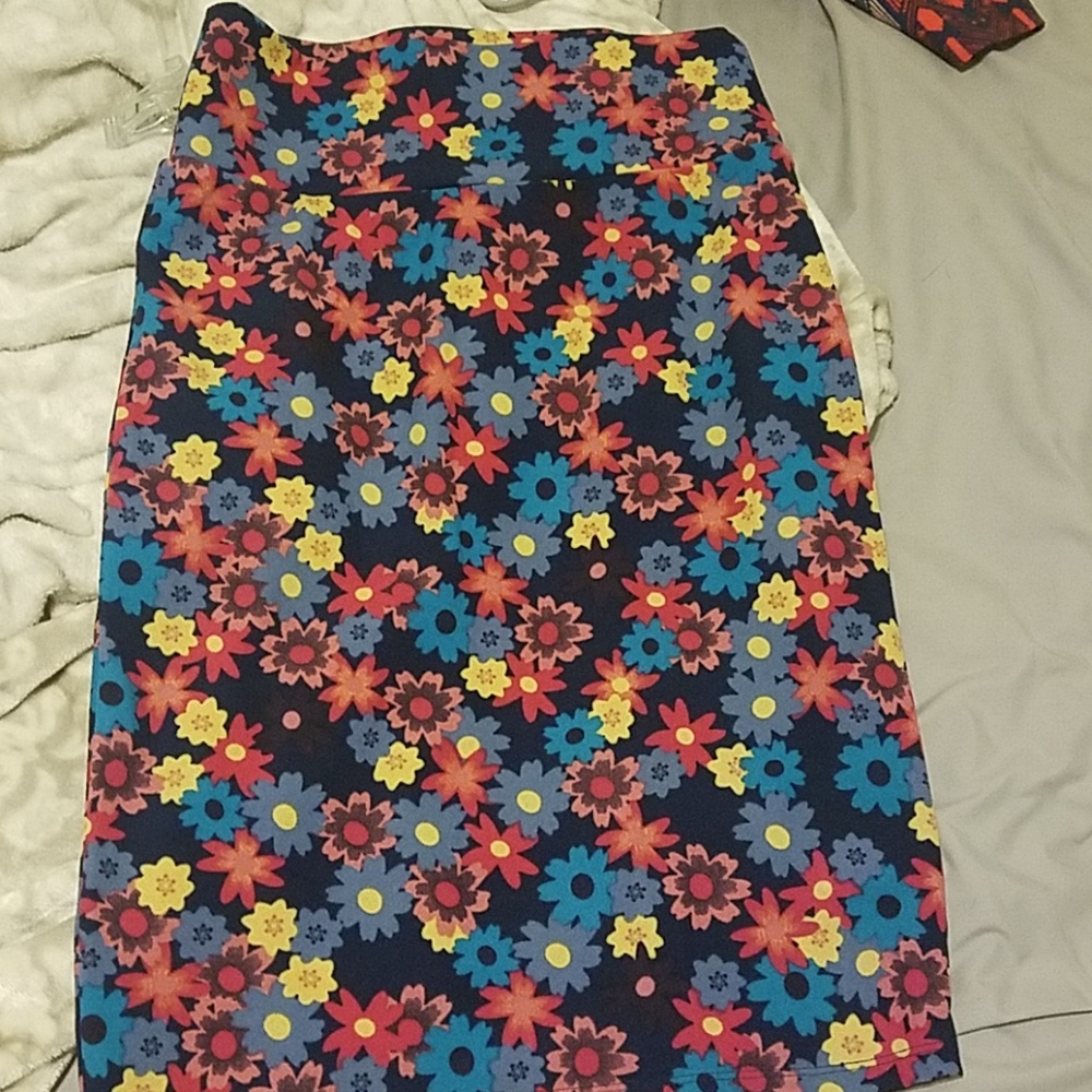 Floral Cassie Skirt Lularoe
